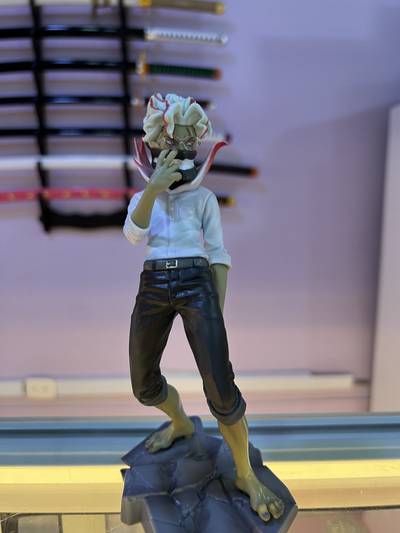 Figura Okarun Modo Turbo Granny – Dandadan