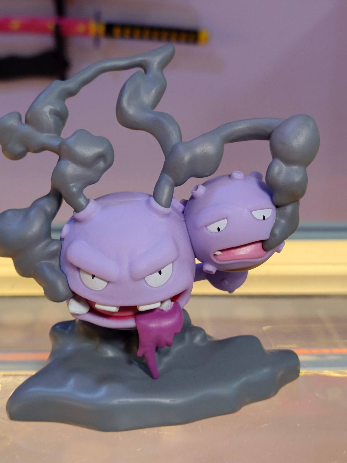 ☁️ Figura Pokémon – Weezing