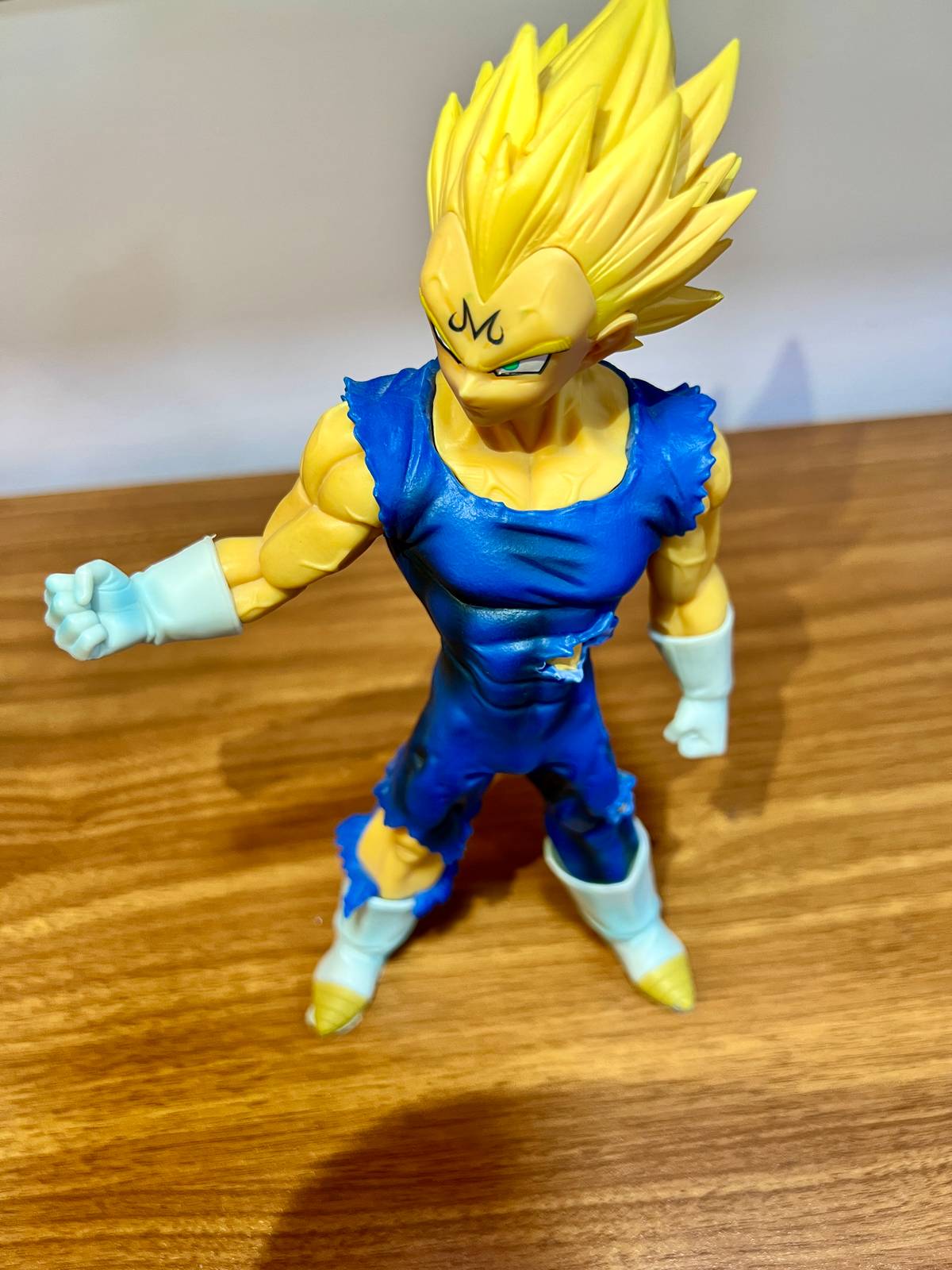 Figura Dragon Ball - Vegeta Majin Super Saiyajin