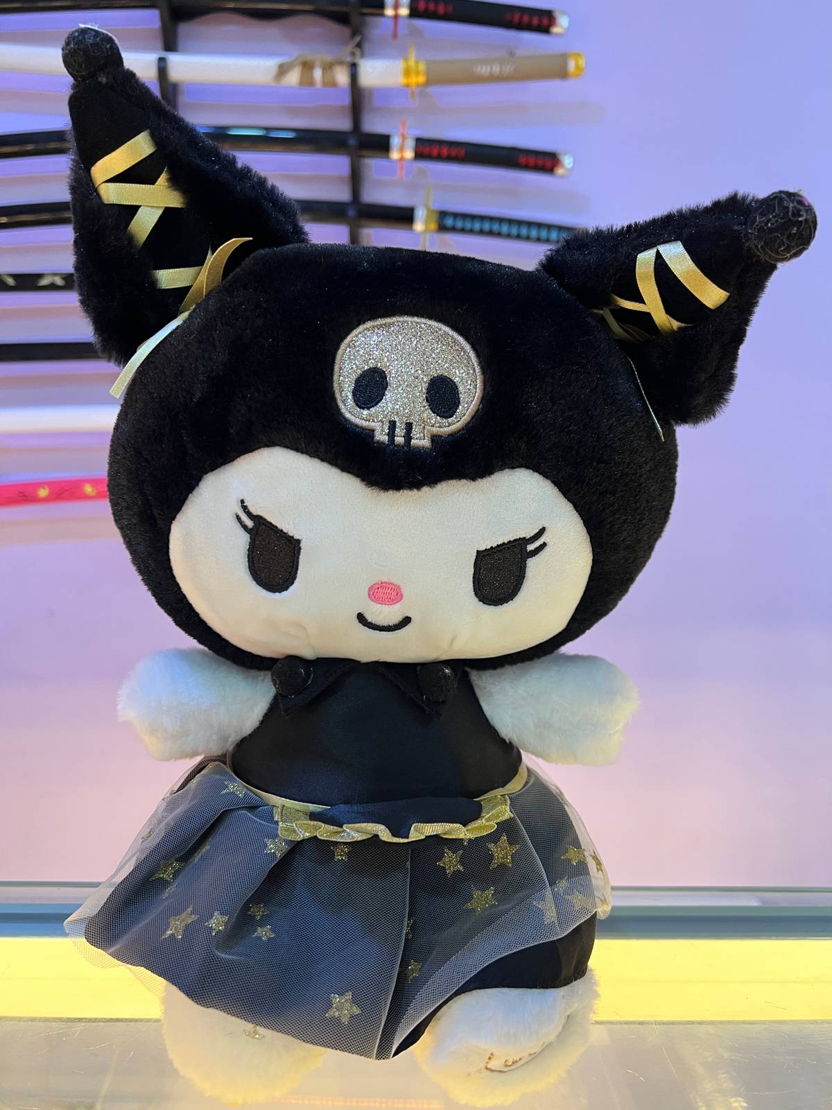 Peluche Kuromi Mediano – Edición Vestido de Estrellas