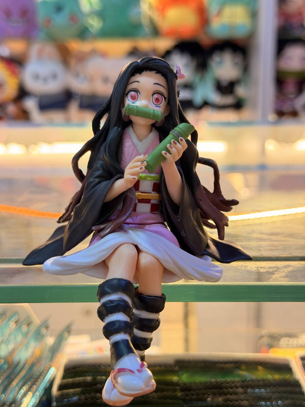 Figura Nezuko Kamado comiendo– Kimetsu No Yaiba