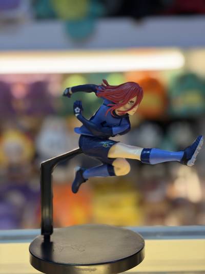 Figura Chigiri con uniforme de fútbol – Blue Lock