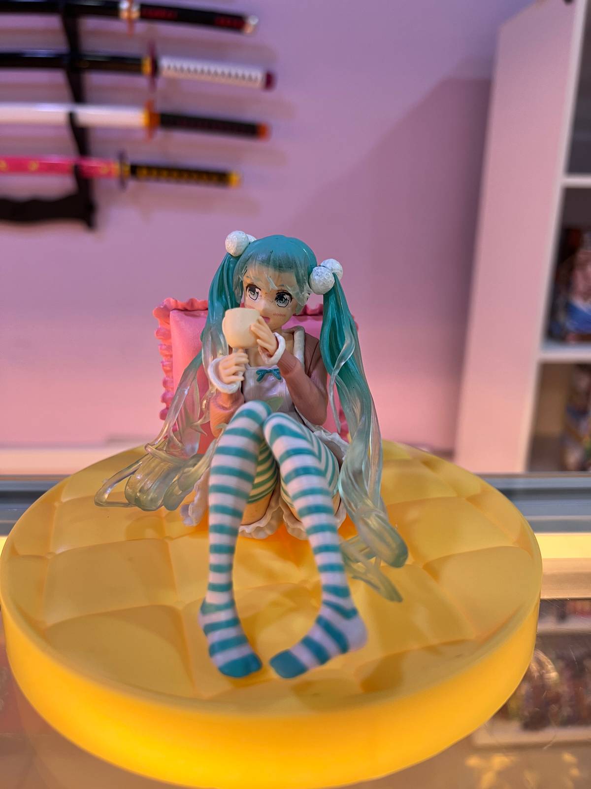 Figura Hatsune Miku- Acostada