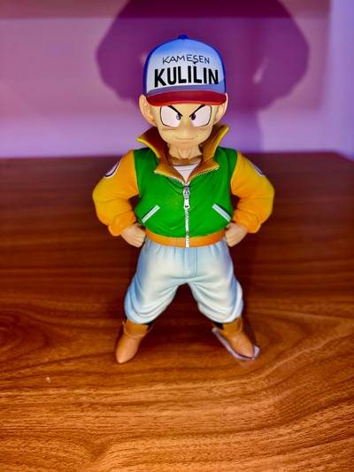 Figura Krillin con Chaqueta Kame Senin – Dragon Ball