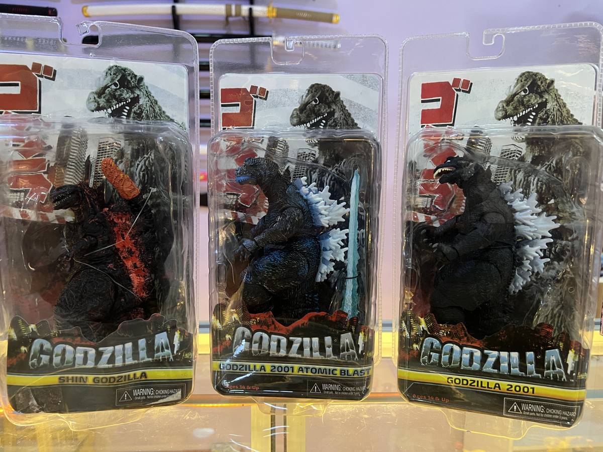 Figura Godzilla 2001 con MechaGodzilla – Godzilla