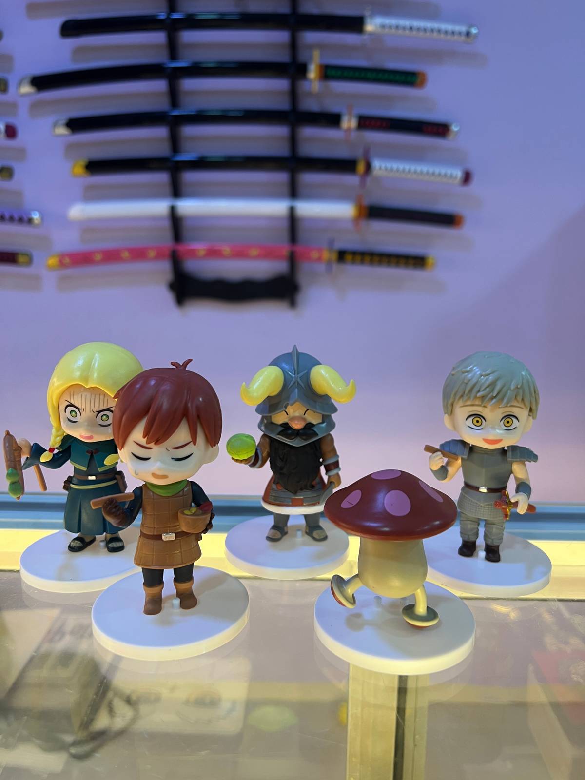 Set Figuras Castillos y Mazmorras- Dungeon Meshi🏰🍄