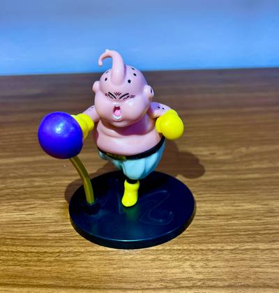 Figura Majin Buu Entrenando – Dragon Ball Z