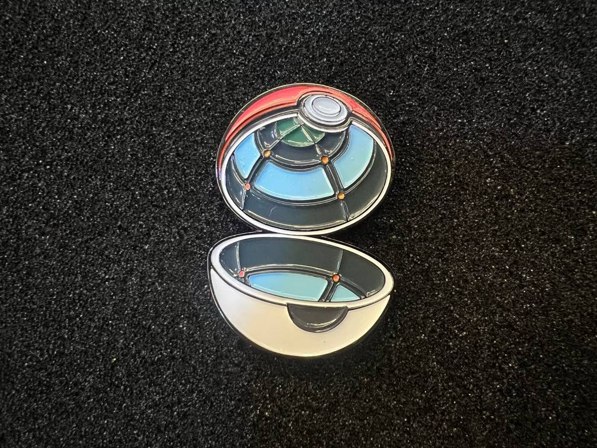 Pin Pokemon Pokebola Metalico