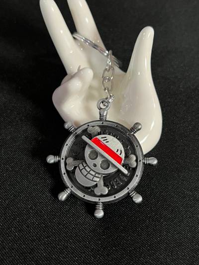 Llavero Spinner One Piece - Logo Mugiwara