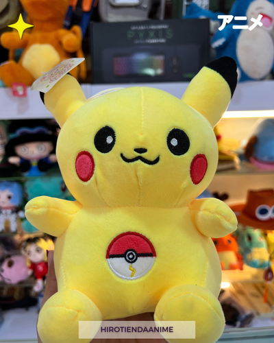 ✨ Peluche Pikachu con Pokébola ✨