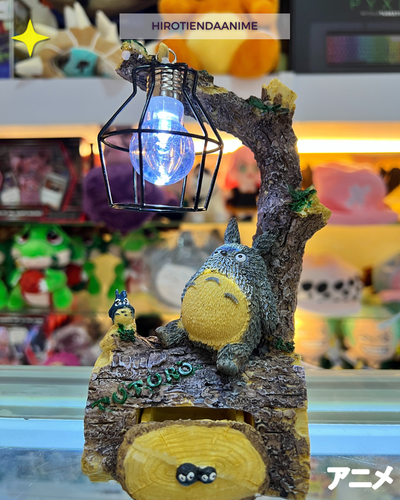 Lámpara Decorativa Totoro – Studio Ghibli ✨🌿