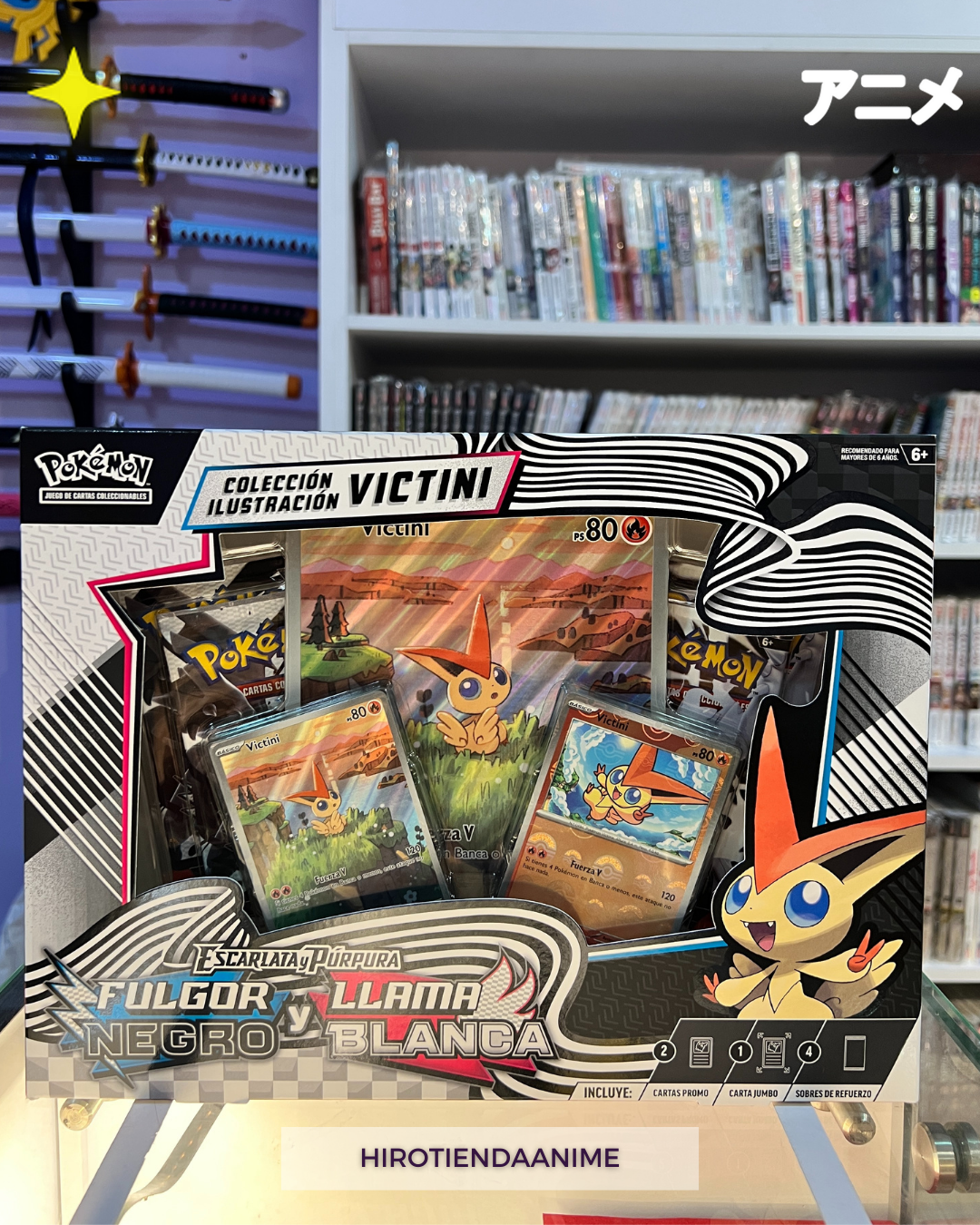 Pokémon JCC – Colección Ilustración Victini (Escarlata y Púrpura: Fulgor Negro y Llama Blanca)