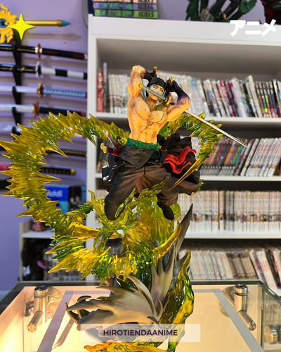 Figura Roronoa Zoro y el Poder del Asura-One Piece