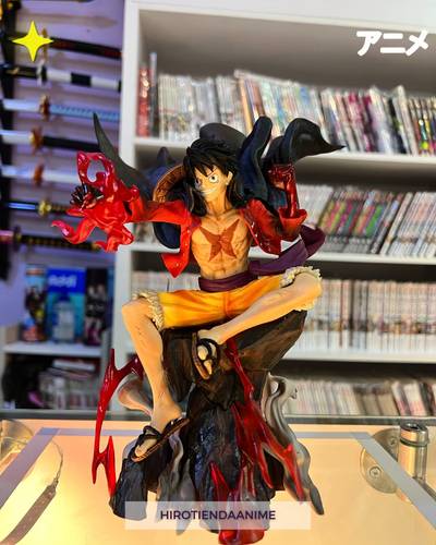 Figura de Monkey D. Luffy Asiento del Rey Pirata