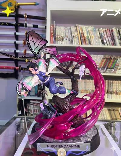 Figura Shinobu Kocho Pilar Insecto-Demon Slayer 🦋