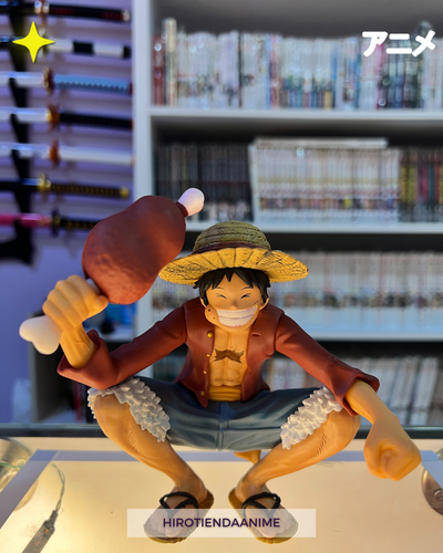 Figura Monkey D. Luffy Comiendo-One Piece