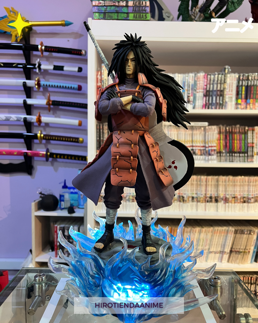 Figura Madara Uchiha con Base LED-Naruto