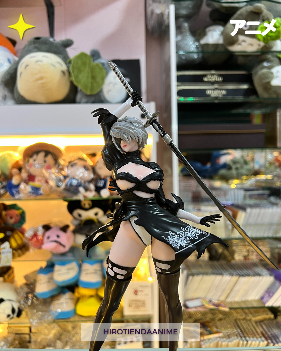 Figura 2B en Batalla - NieR: Automata