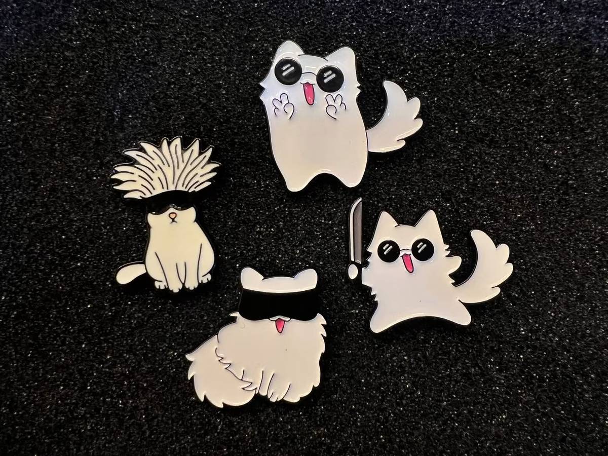 Pin Gojo-Gato Jujutsu Kaisen Metalico
