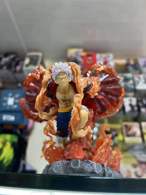 figura luffy gear 5 one piece