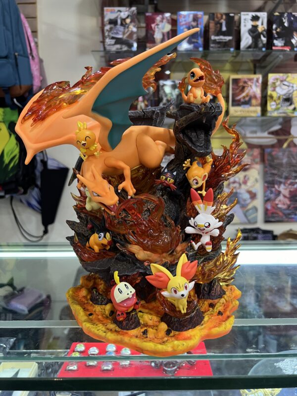 figura de pokemon de fuego anime