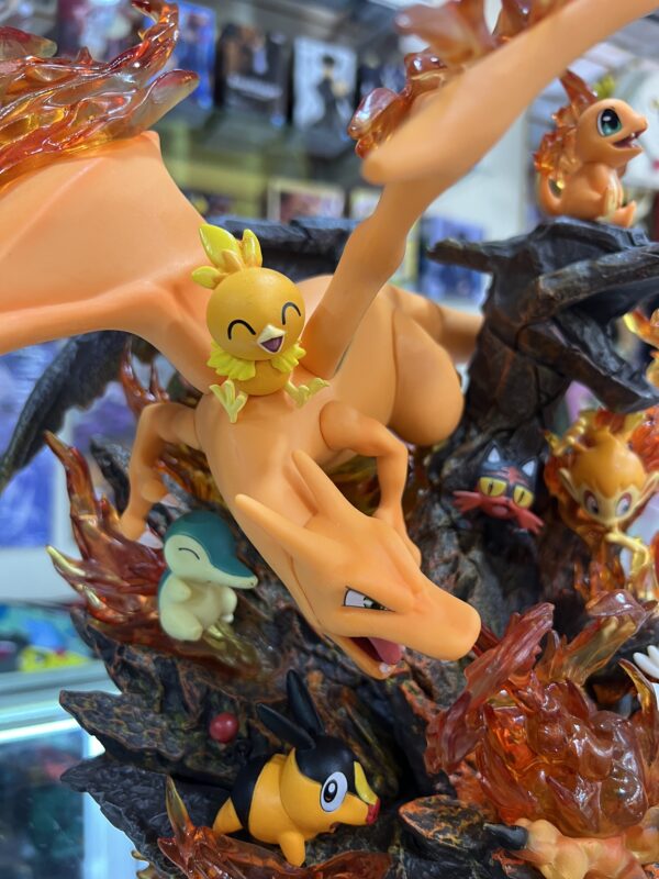 figura de pokemon de fuego anime