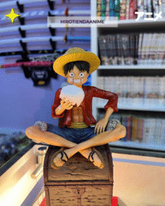 Luffy Comiendo