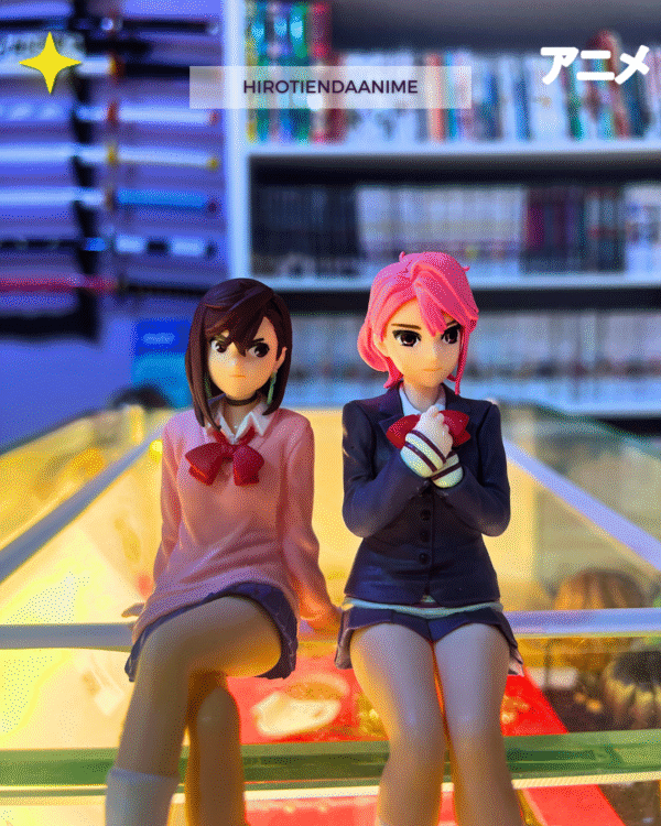 Figura Momo y Aira Sentadas - Dandadan